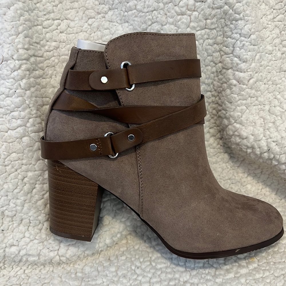 Material girl bootie with buckle in Tan, never worn